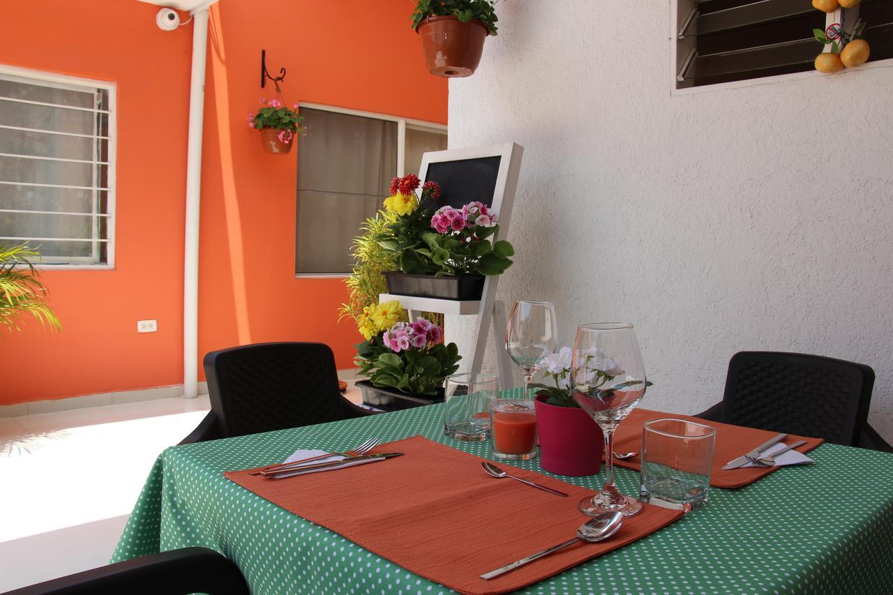 Casa Colon Bed & Breakfast Cali Dış mekan fotoğraf