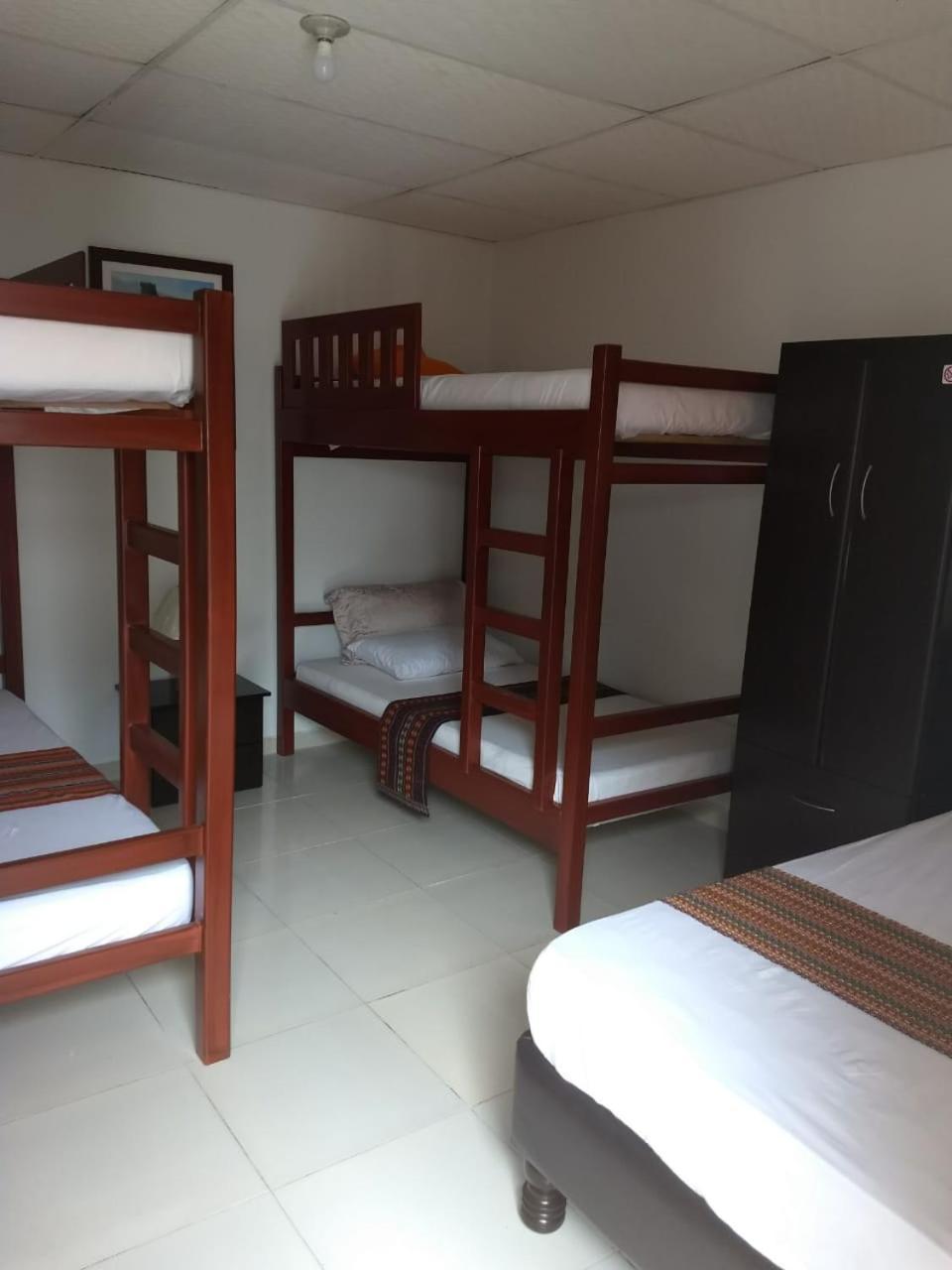 Casa Colon Bed & Breakfast Cali Dış mekan fotoğraf