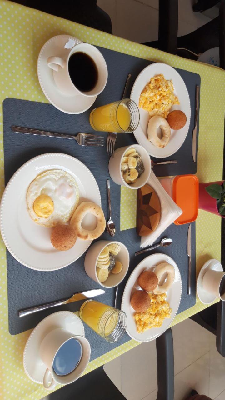 Casa Colon Bed & Breakfast Cali Dış mekan fotoğraf